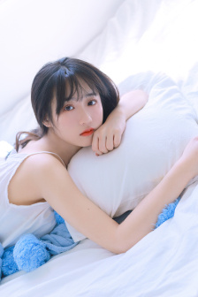 新民高中郭冠樱